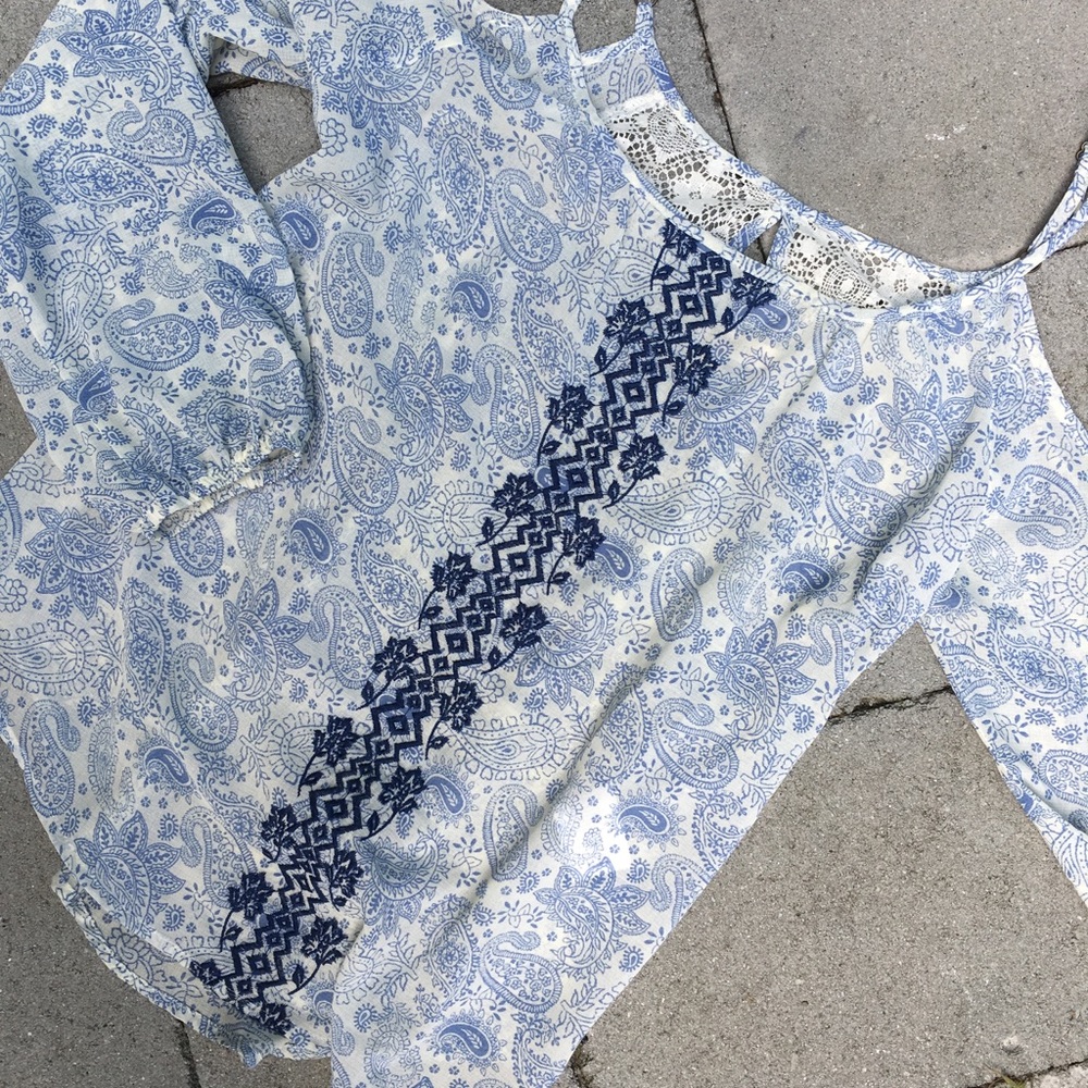 Blue&White Printed Shoulder-less Blouse S: M